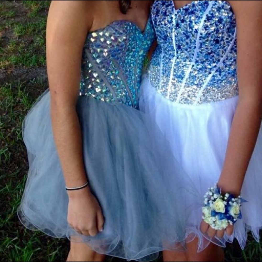 Sherri Hill Short homecoming/formal dress